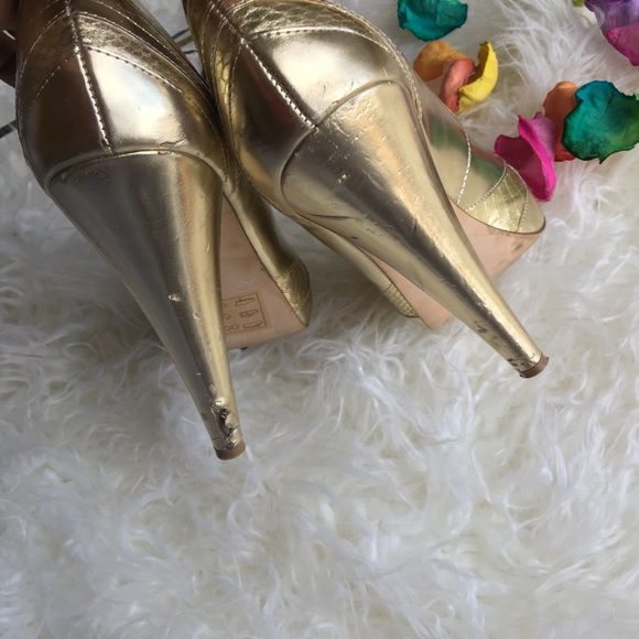 Aldo gold metallic platforms - Picture 3 of 6